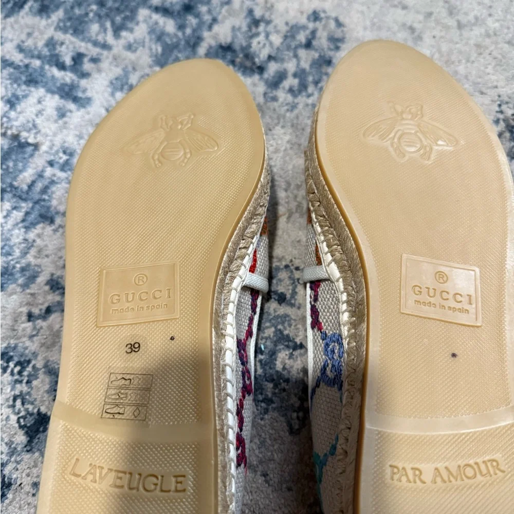 100% Authentic - Picture 4 of 5